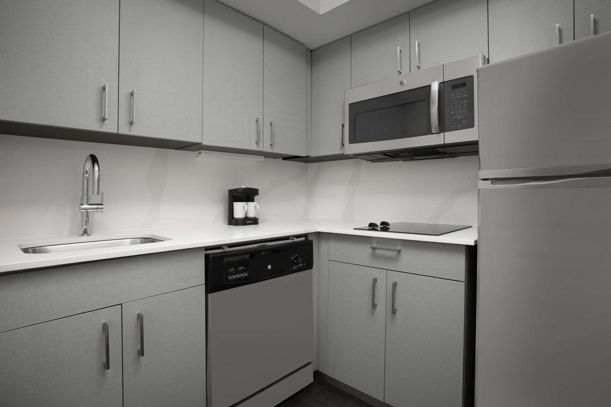Homewood Suites By Hilton Александрия Екстериор снимка