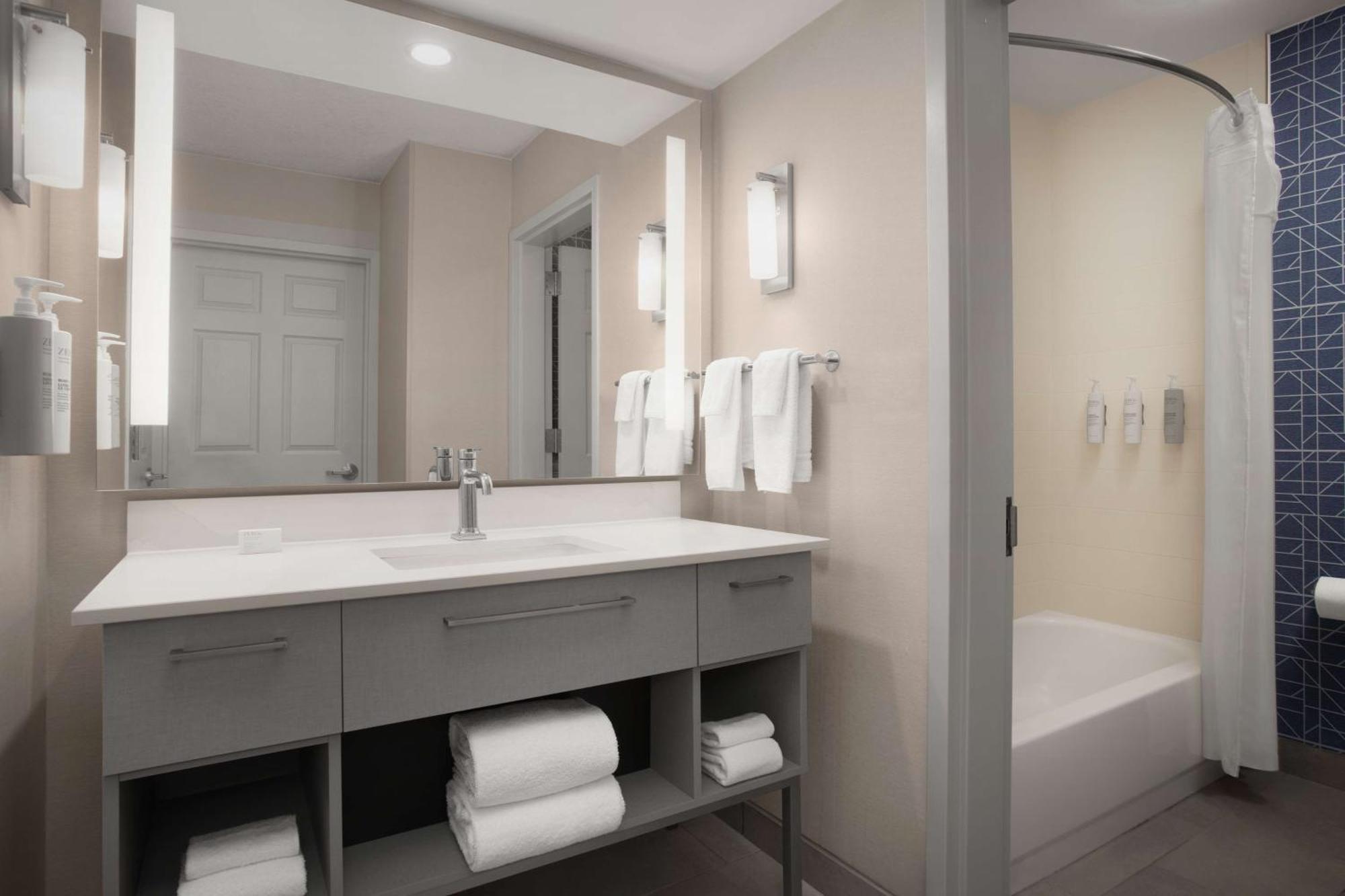 Homewood Suites By Hilton Александрия Екстериор снимка